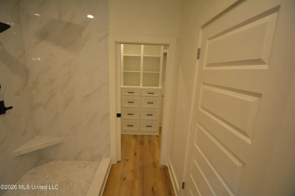 2165 Mississippi 43 Pelahatchie, MS 39145