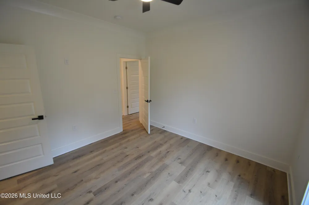 2165 Mississippi 43 Pelahatchie, MS 39145