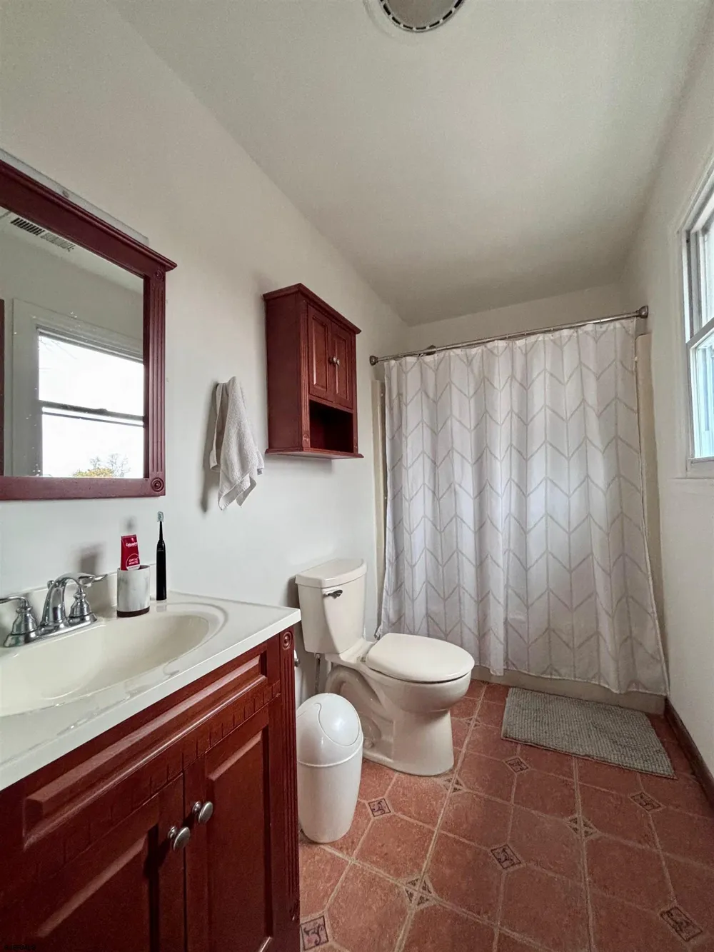 540 W Ocean Heights Ave # B Ave Linwood, NJ 08221