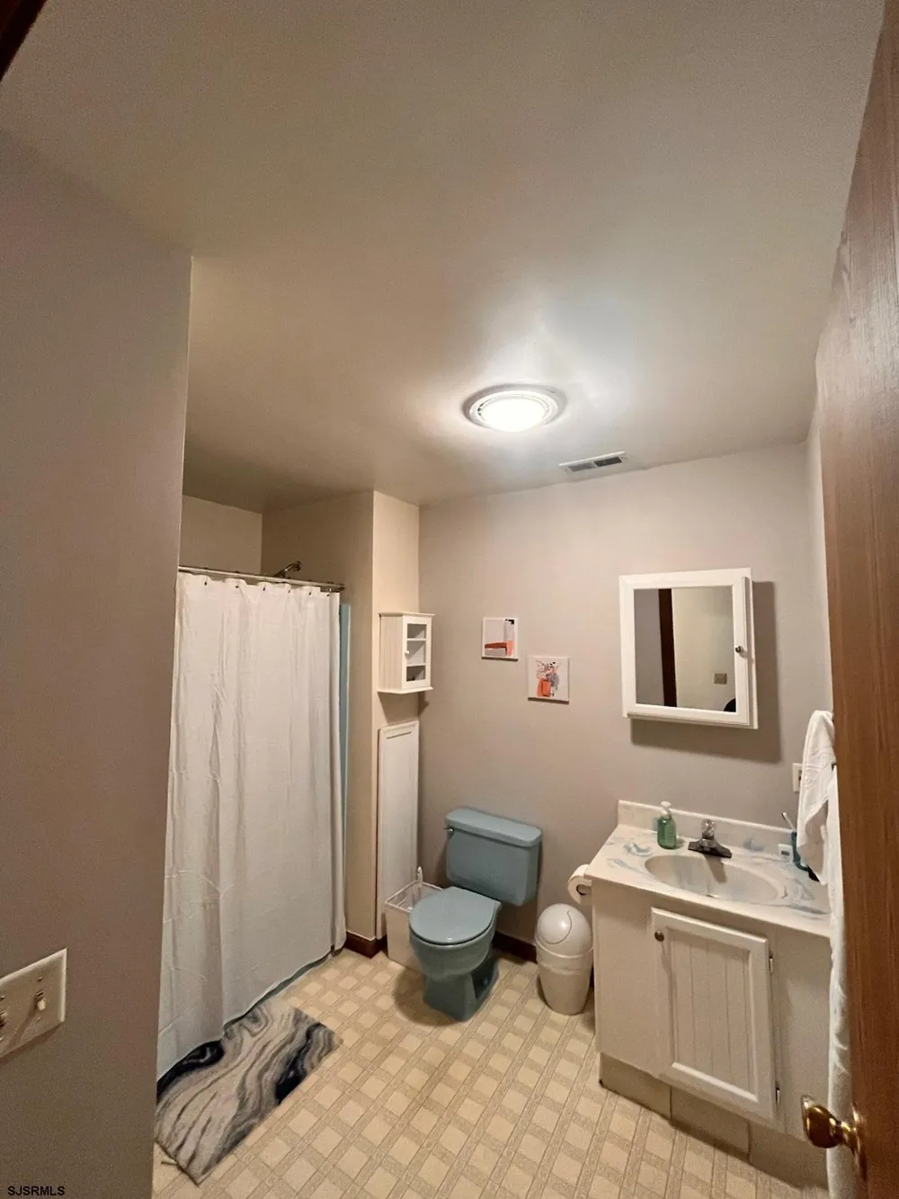 540 W Ocean Heights Ave # B Ave Linwood, NJ 08221