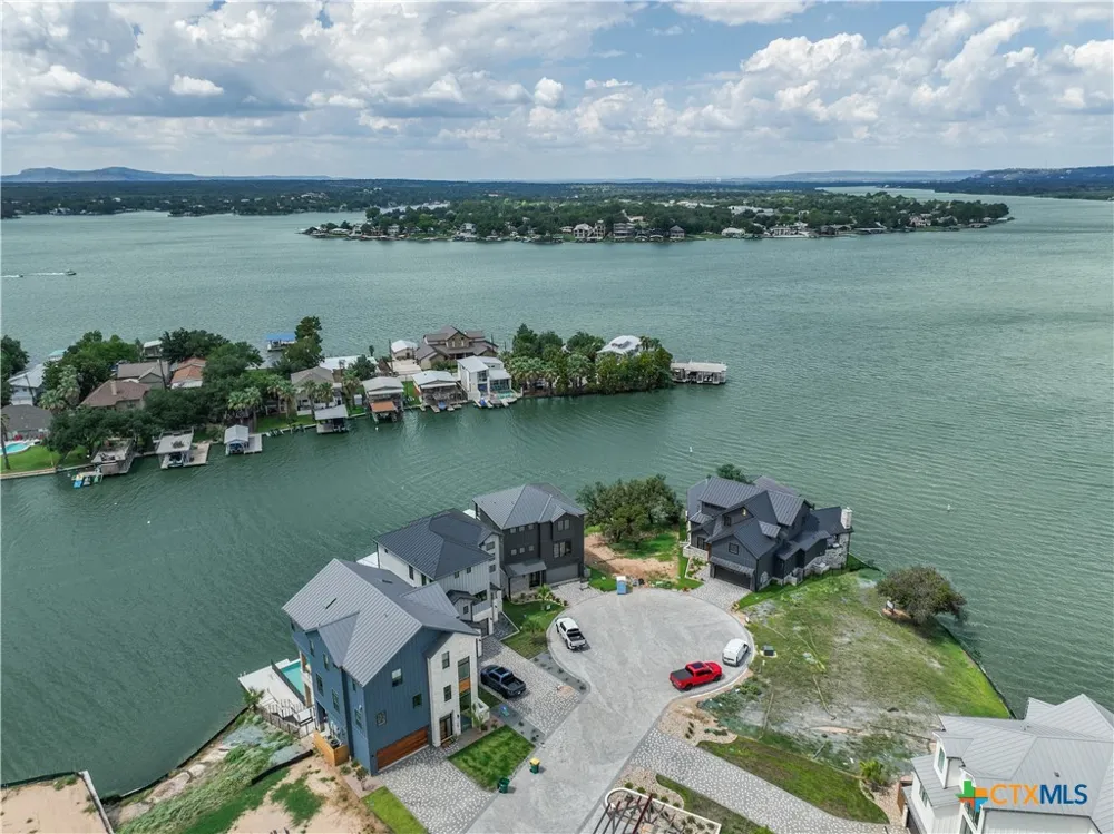 171 Pointview Drive Granite Shoals, TX 78654