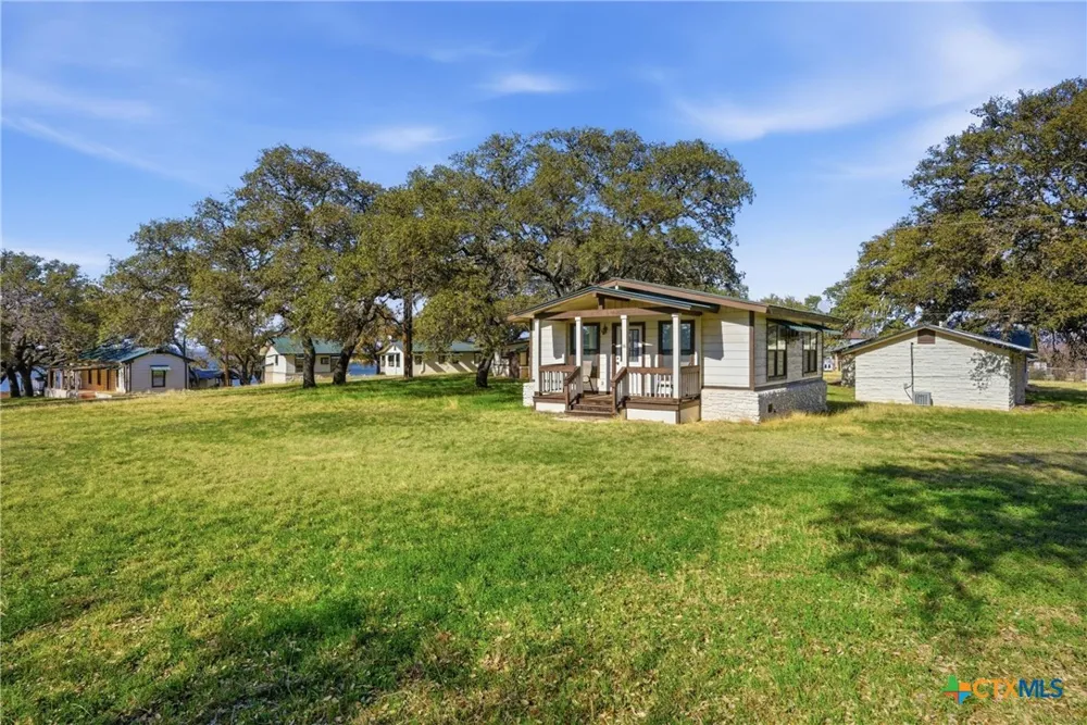 18617 E State Highway 29 Buchanan Dam, TX 78609