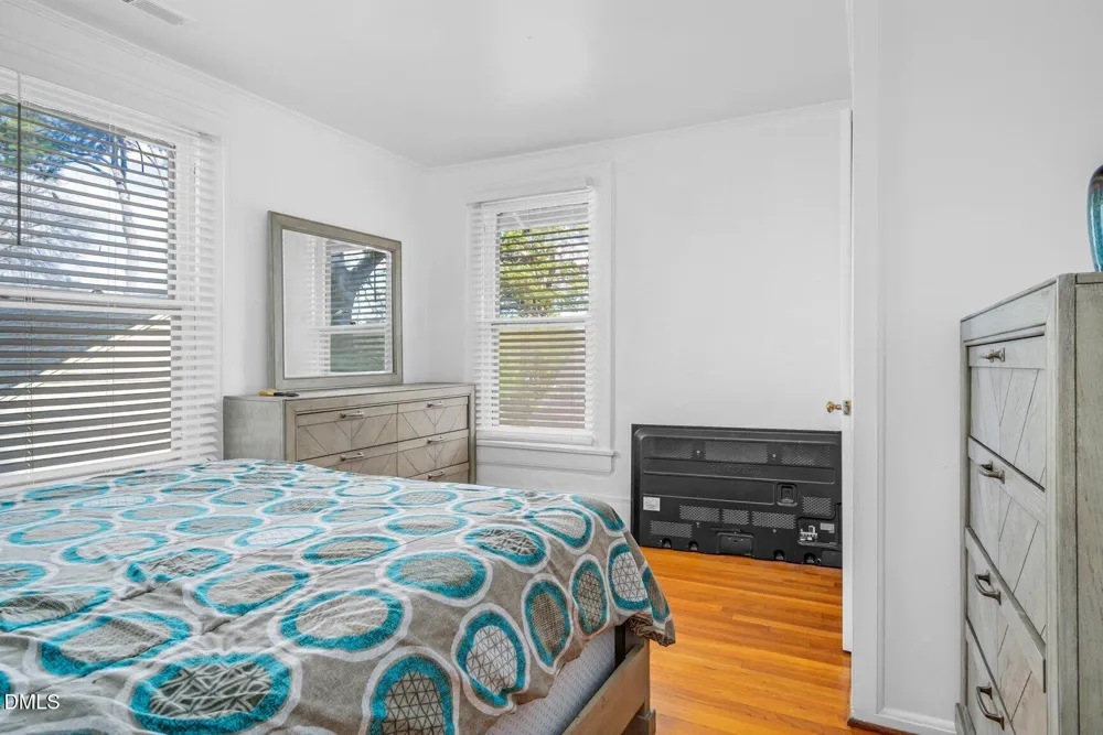 1113 Nash E Wilson, NC 27893