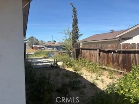 21024 79th California City, CA 93505