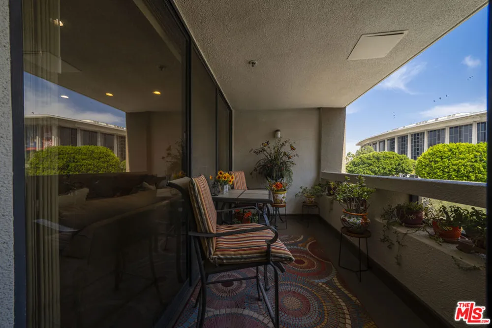 121 S Hope Street #431 Los Angeles, CA 90012