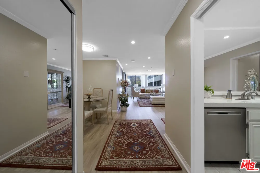 121 S Hope Street #431 Los Angeles, CA 90012