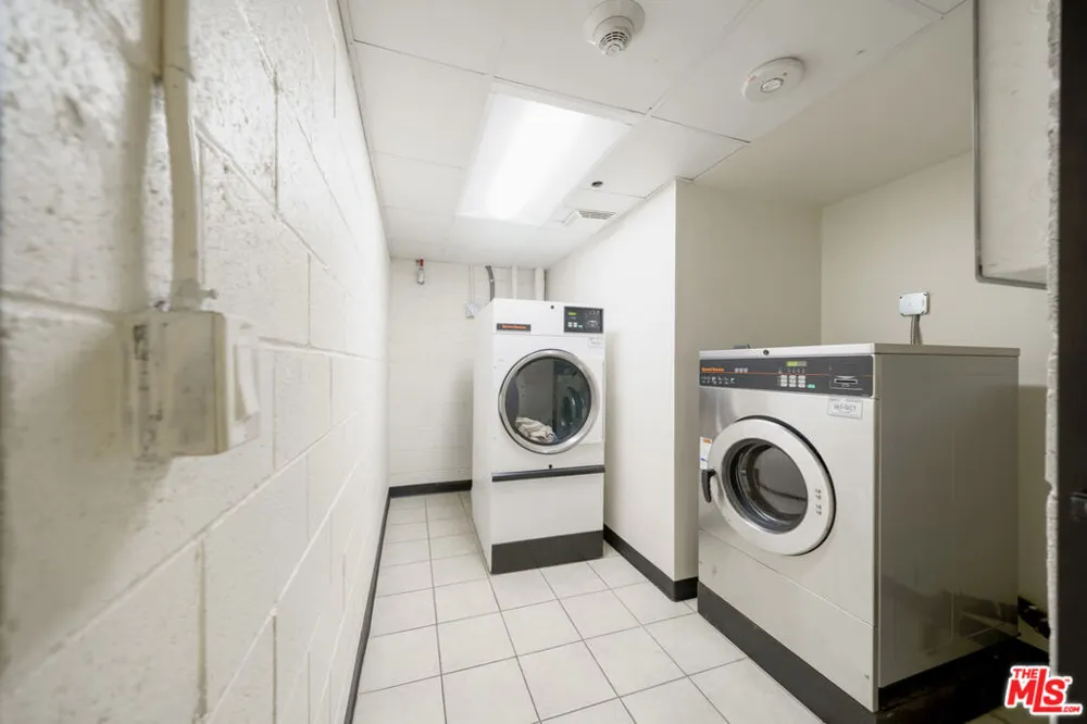 121 S Hope Street #431 Los Angeles, CA 90012