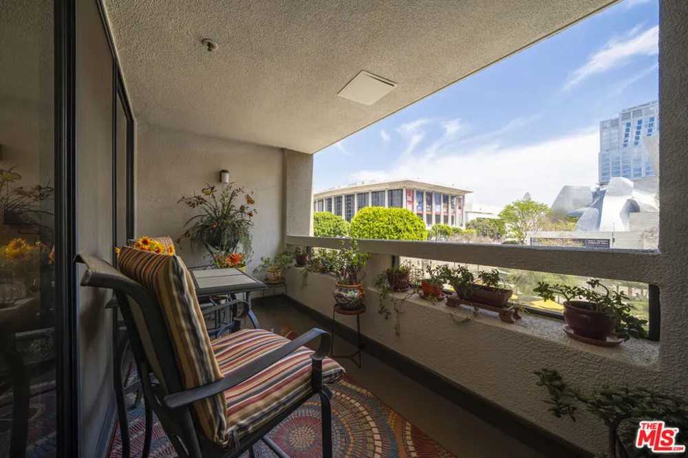 121 S Hope Street #431 Los Angeles, CA 90012
