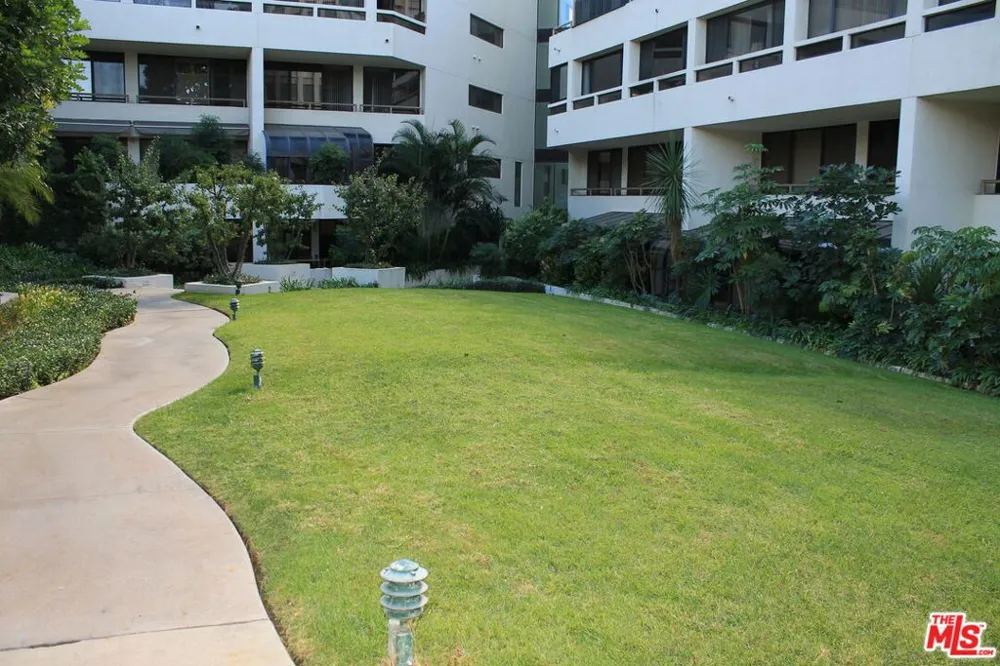121 S Hope Street #431 Los Angeles, CA 90012