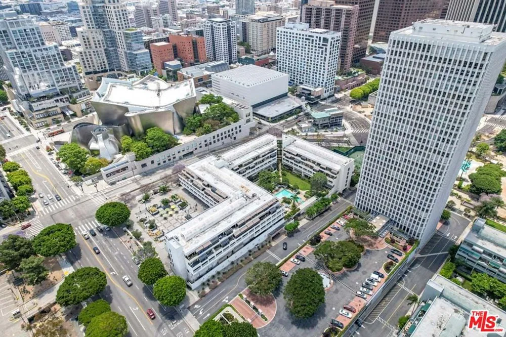 121 S Hope Street #431 Los Angeles, CA 90012