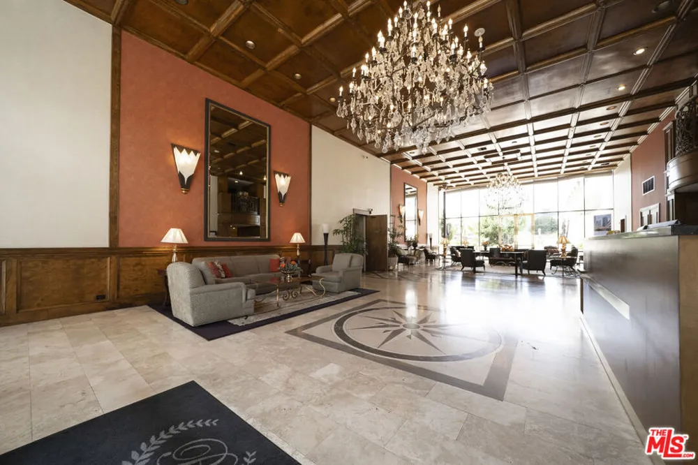 121 S Hope Street #431 Los Angeles, CA 90012
