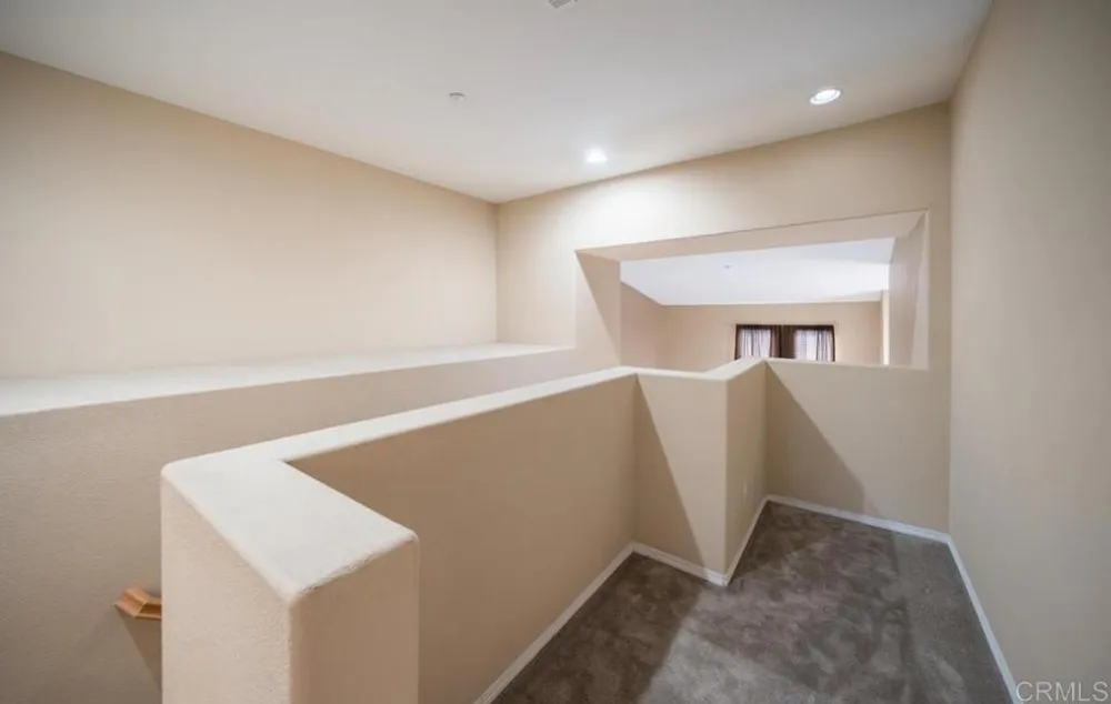 4096 Union Square Lane East San Diego, CA 92105