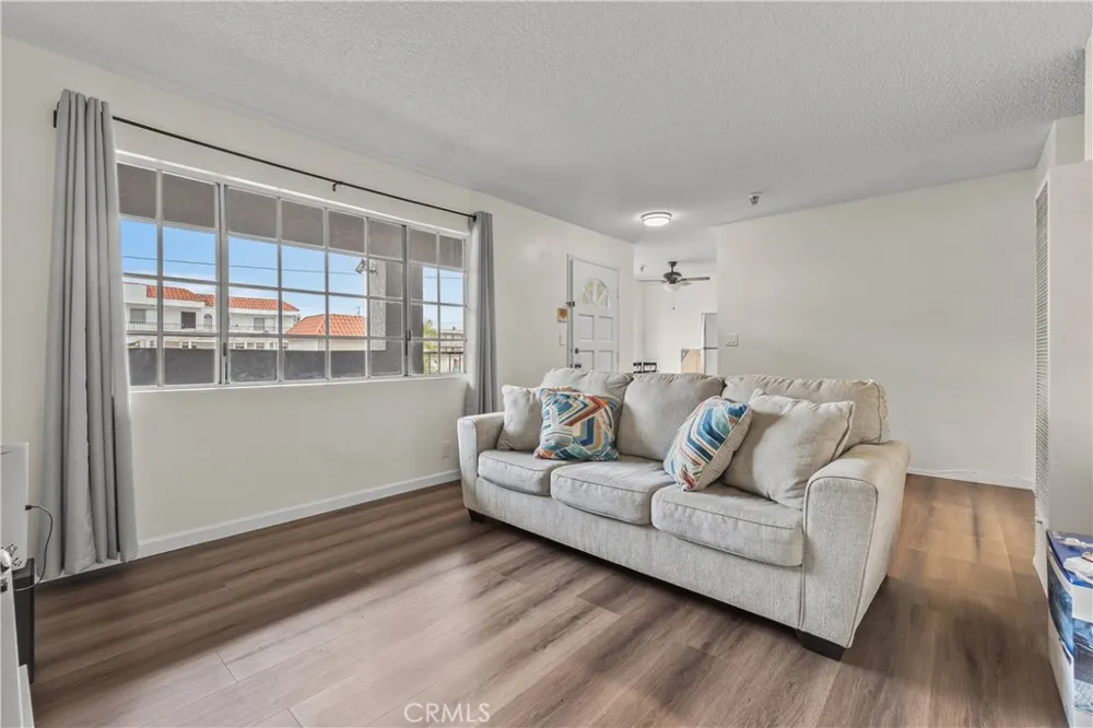 3702 W 126th Hawthorne, CA 90250