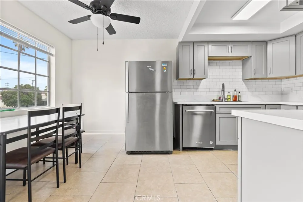 3702 W 126th Hawthorne, CA 90250