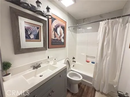 3702 W 126th Hawthorne, CA 90250