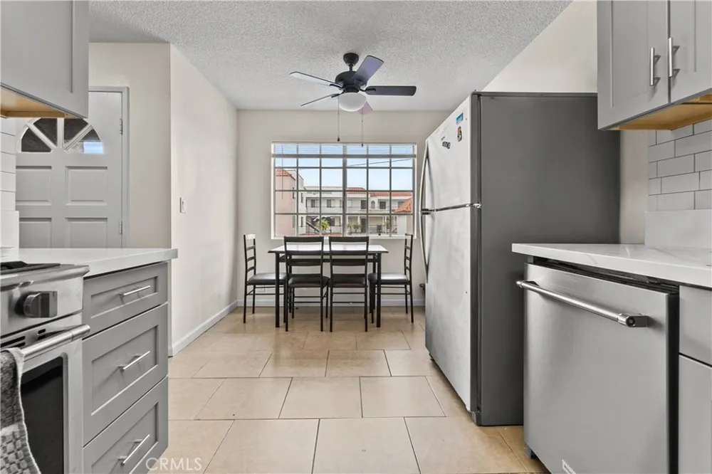 3702 W 126th Hawthorne, CA 90250