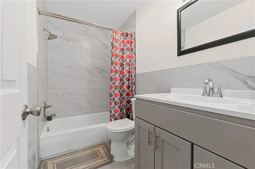 3702 W 126th Hawthorne, CA 90250