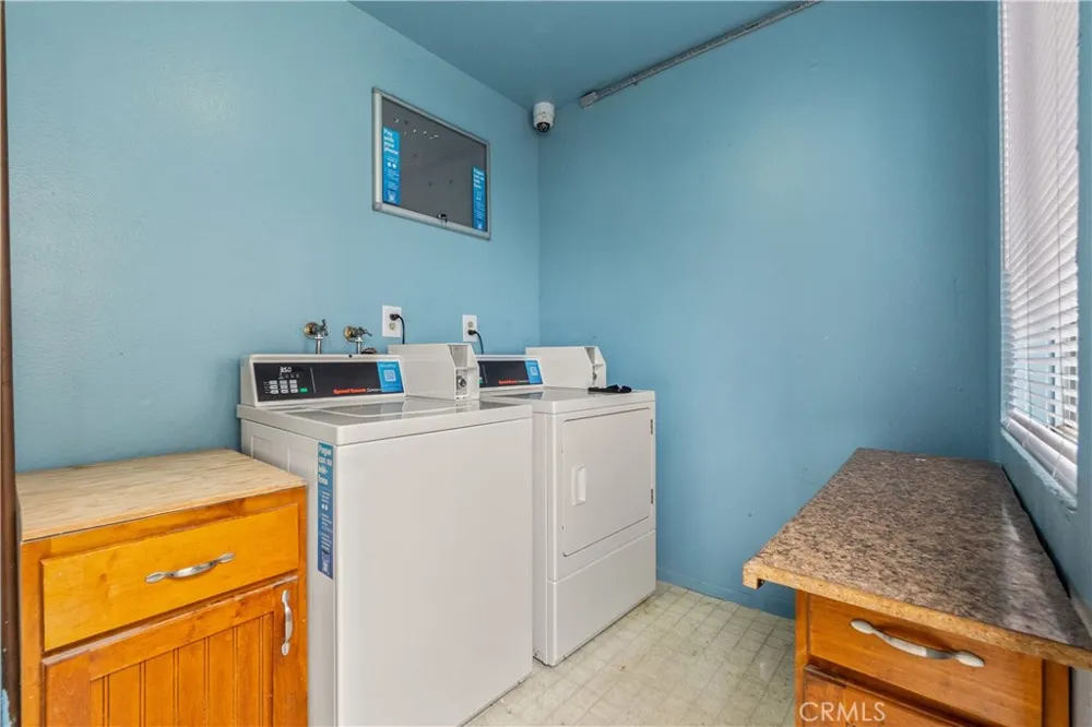 3702 W 126th Hawthorne, CA 90250