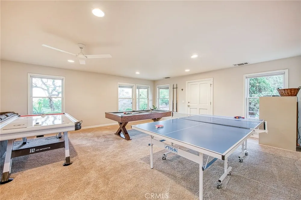 16115 Deer Path Clovis, CA 93619