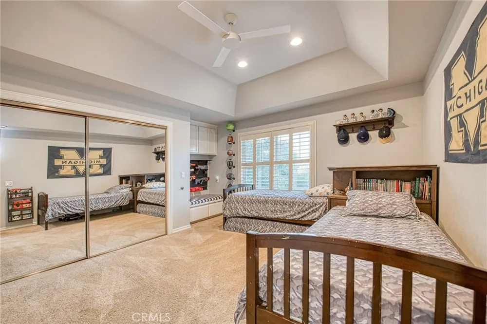 16115 Deer Path Clovis, CA 93619