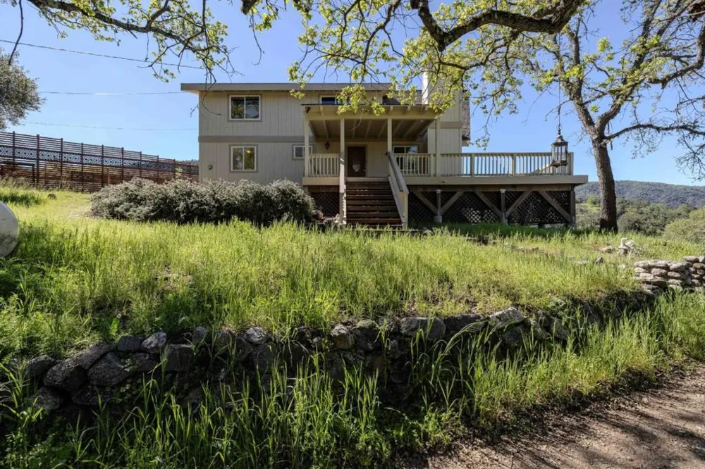 20510 Cachagua Road Carmel Valley, CA 93924