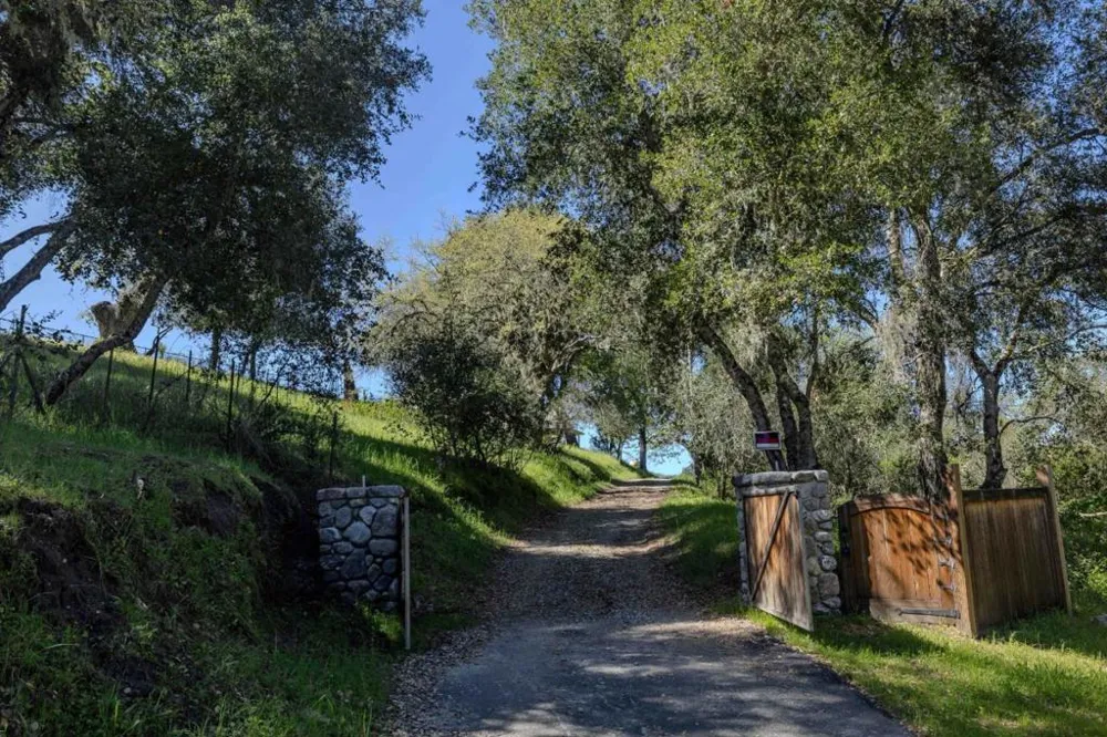 20510 Cachagua Road Carmel Valley, CA 93924