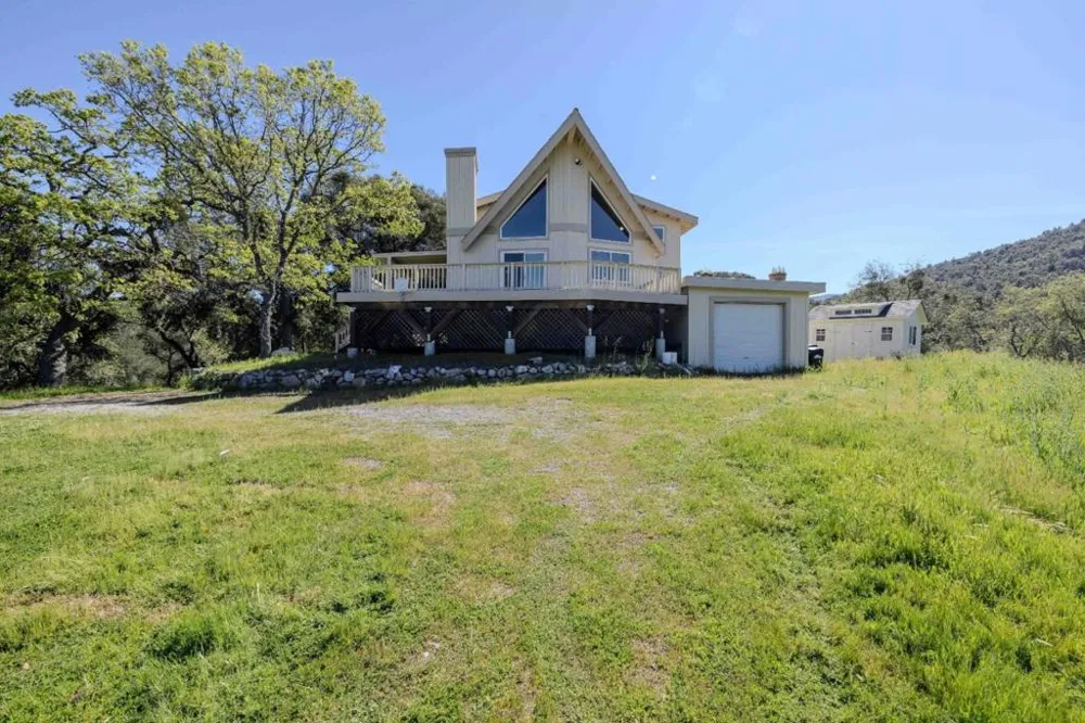 20510 Cachagua Road Carmel Valley, CA 93924
