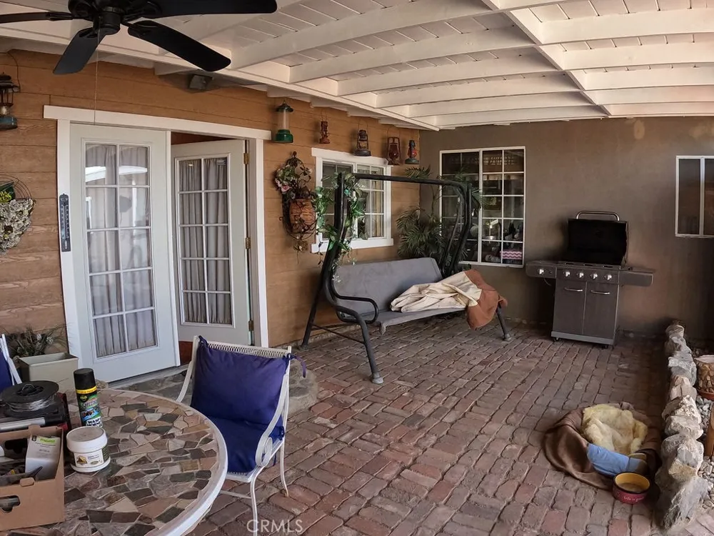 30000 Buchannon Ranch Road Llano, CA 93544