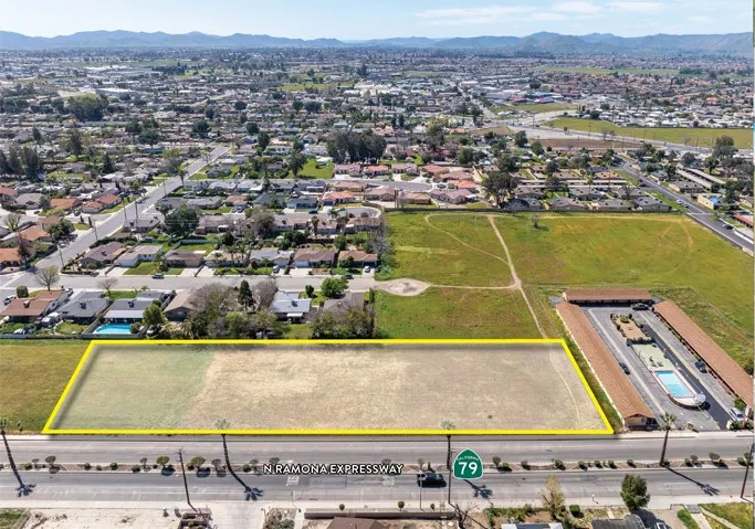420 N Ramona Blvd San Jacinto, CA 92583