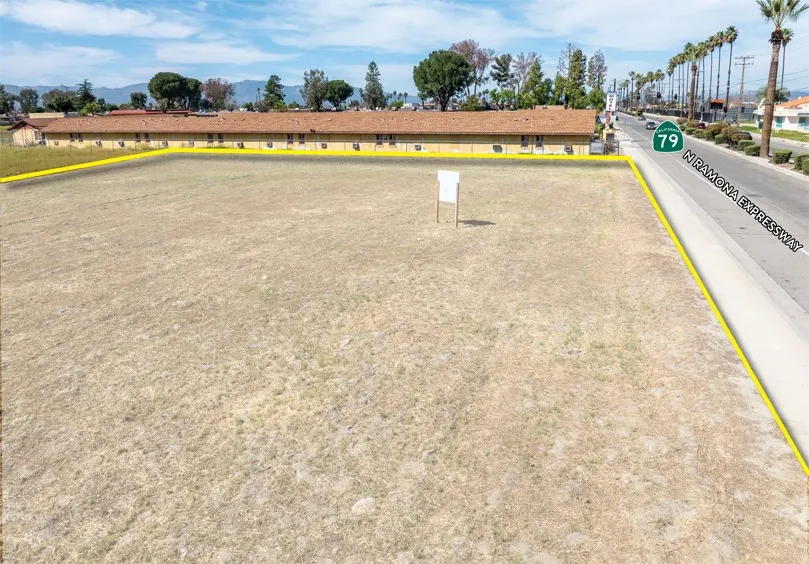 420 N Ramona Blvd San Jacinto, CA 92583