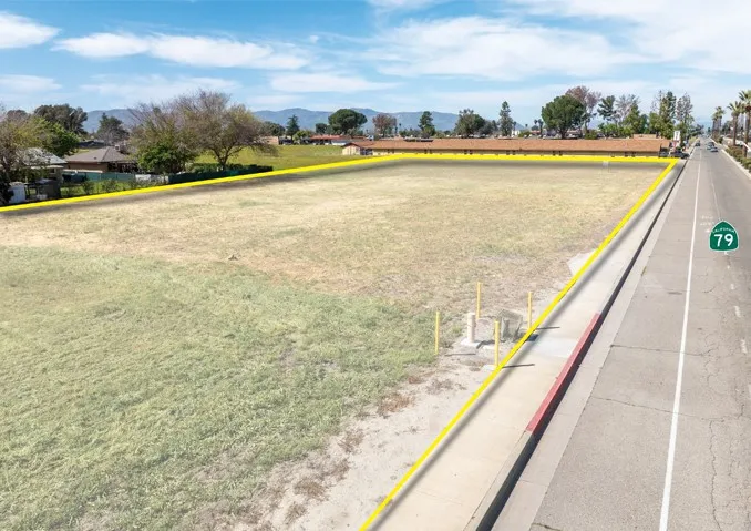 420 N Ramona Blvd San Jacinto, CA 92583