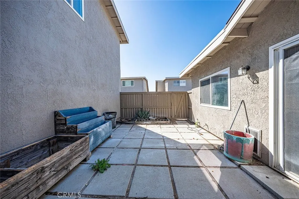 1672 Carmel W Upland, CA 91784