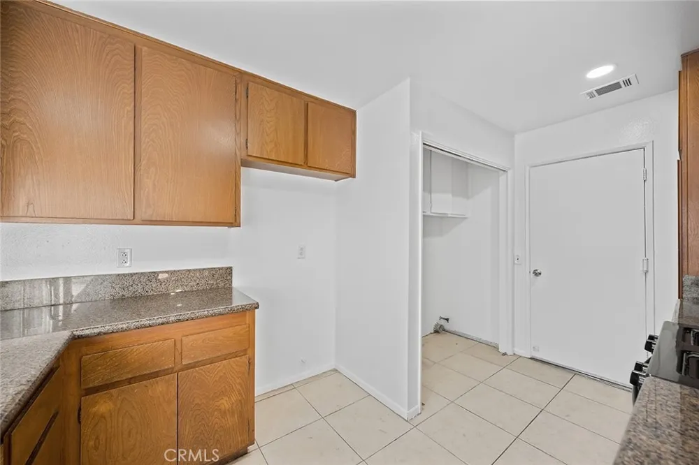 1672 Carmel W Upland, CA 91784