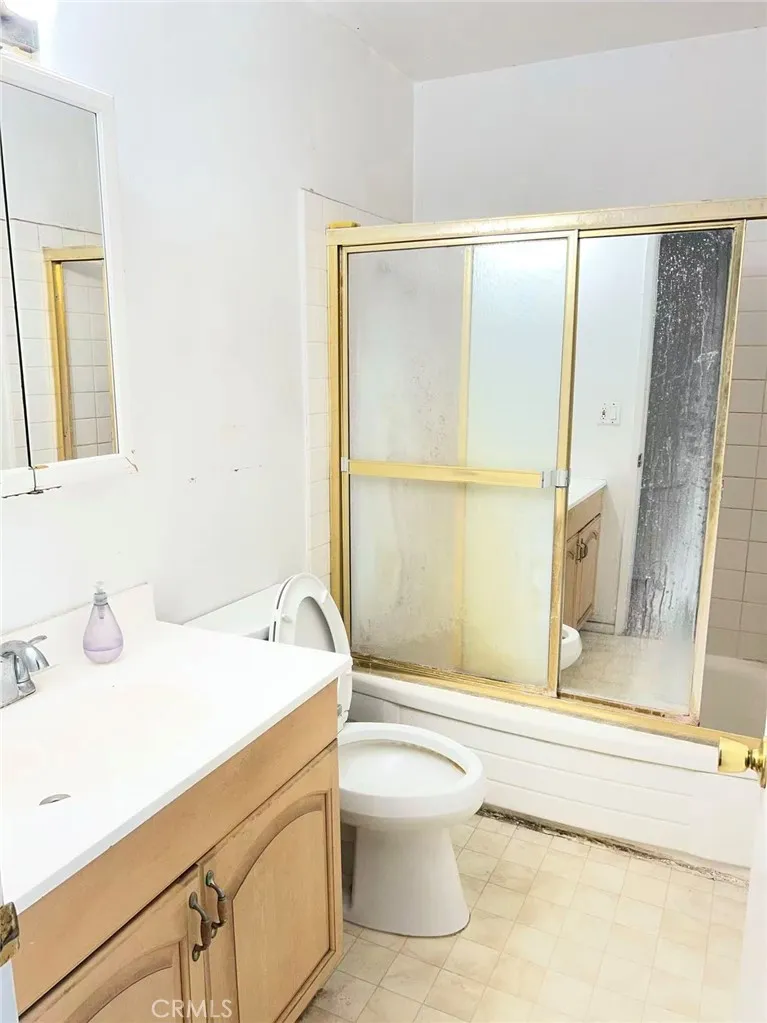 1777 Mitchell Avenue #92 Tustin, CA 92780