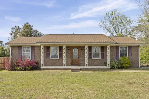 3711 Columbia Drive