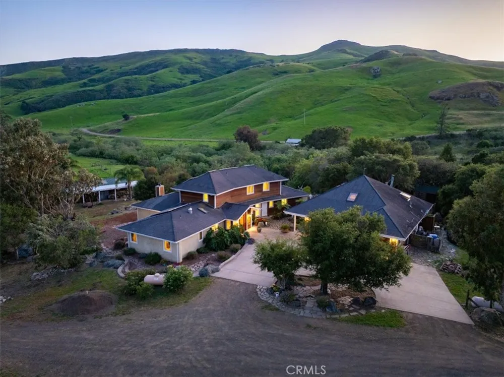 1677 Rising Star Place Cayucos, CA 93430