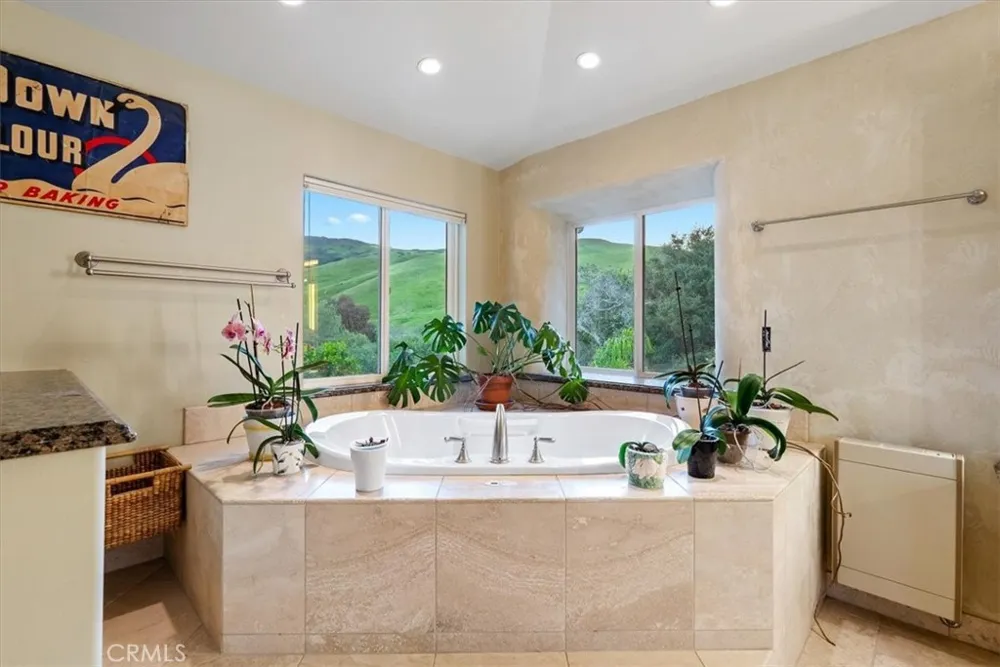 1677 Rising Star Place Cayucos, CA 93430