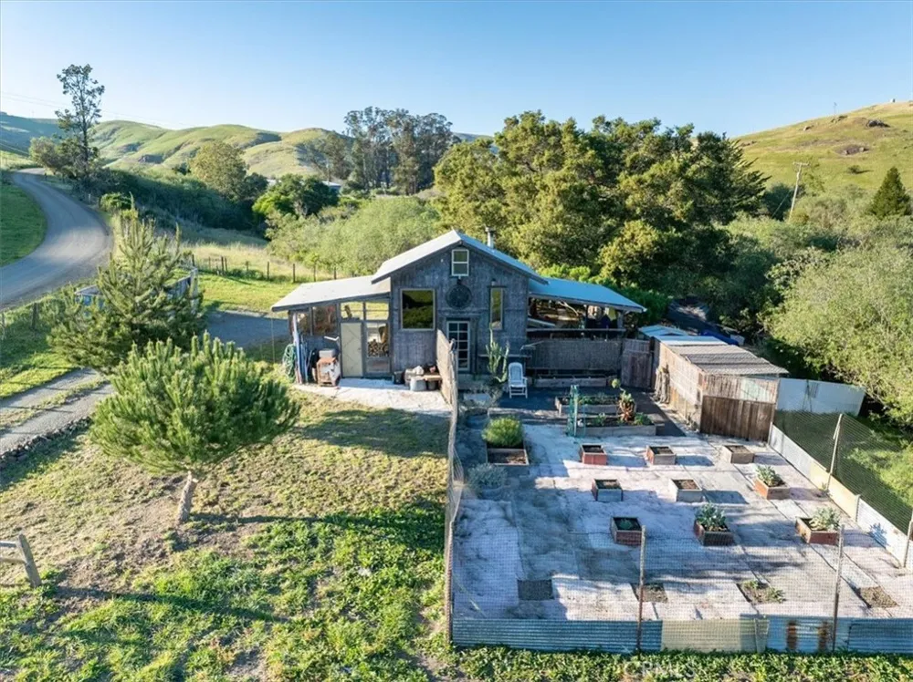 1677 Rising Star Place Cayucos, CA 93430
