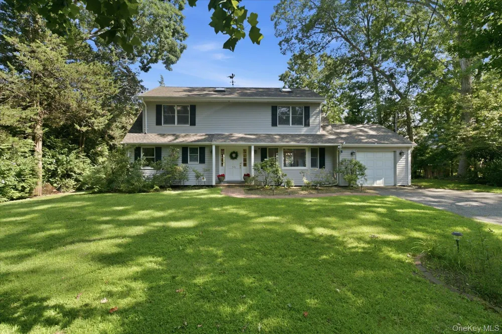 55 Leafy Way Aquebogue, NY 11931
