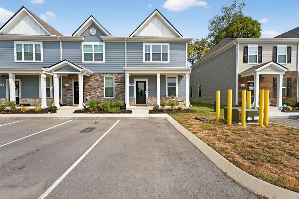 140 Grayson Cir Chapel Hill, TN 37034