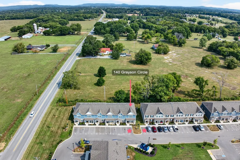 140 Grayson Cir Chapel Hill, TN 37034