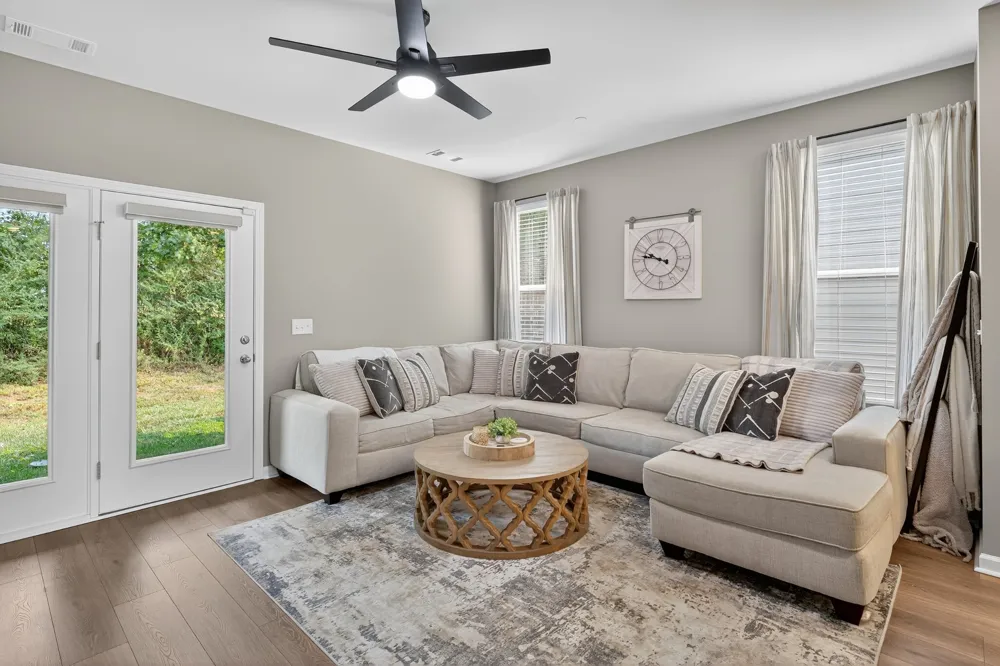 140 Grayson Cir Chapel Hill, TN 37034