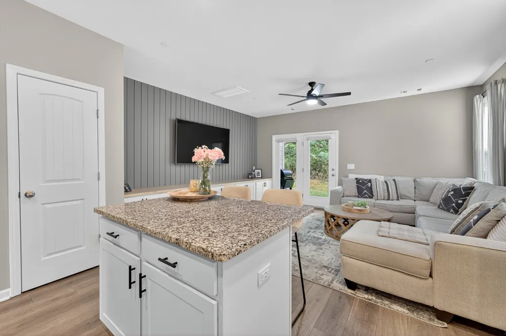 140 Grayson Cir Chapel Hill, TN 37034