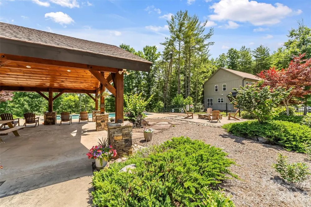 25 Linville View Drive #8 Nebo, NC 28761