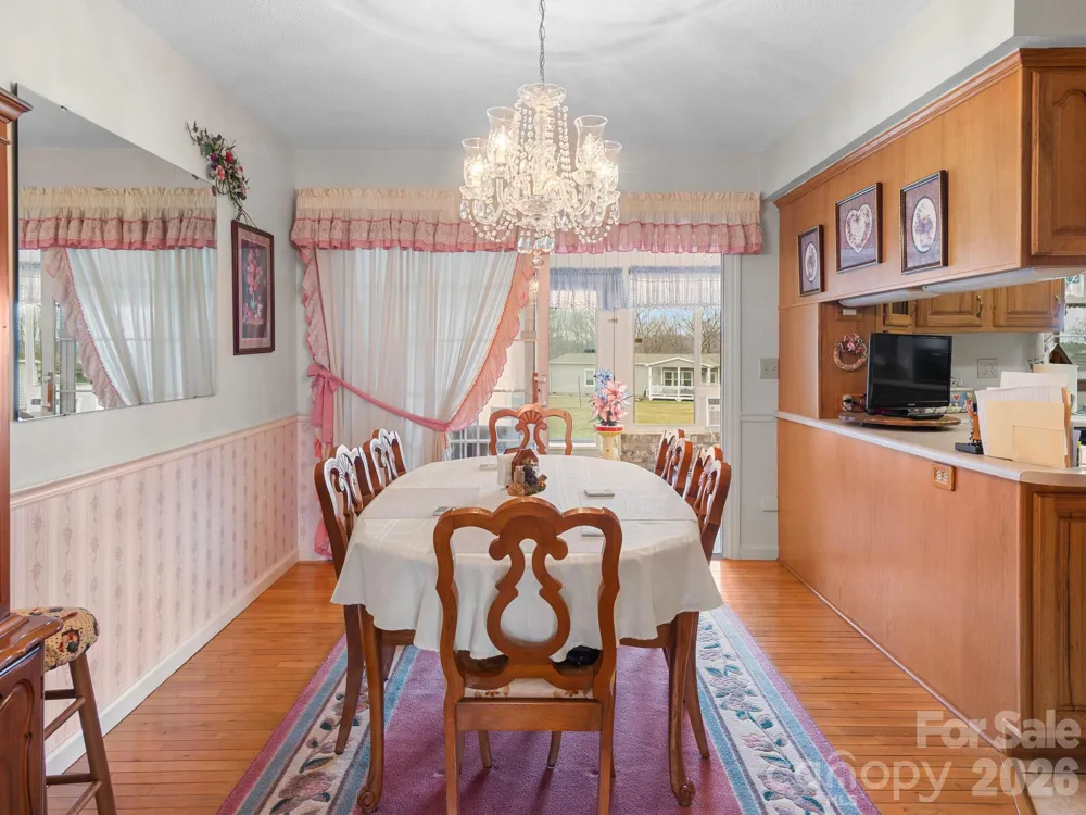 727 Jenkins Valley Road Alexander, NC 28701