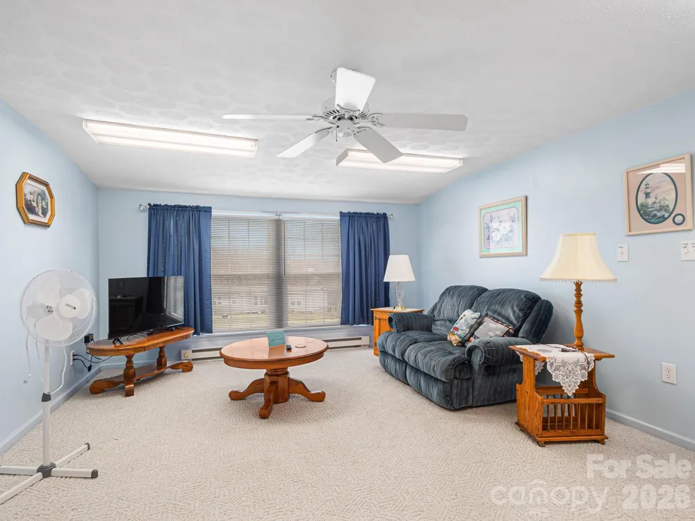 727 Jenkins Valley Road Alexander, NC 28701