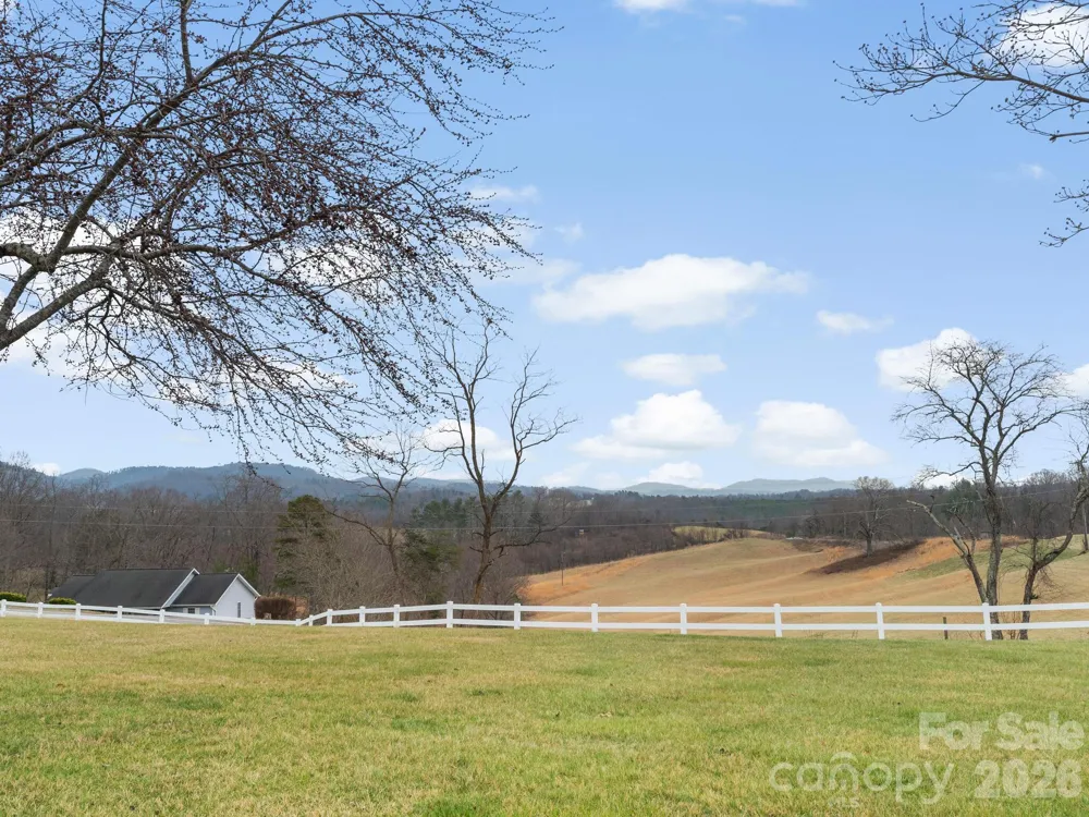 727 Jenkins Valley Road Alexander, NC 28701