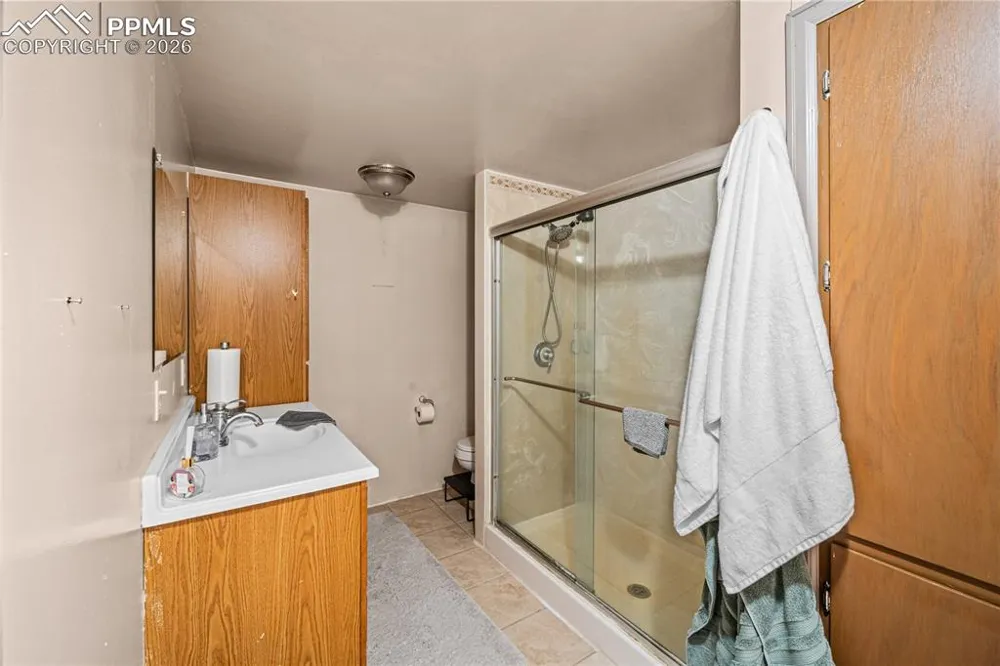 302 Meade Avenue Pueblo, CO 81001