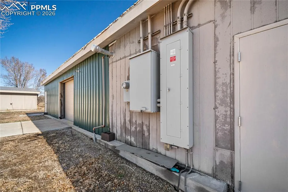 302 Meade Avenue Pueblo, CO 81001