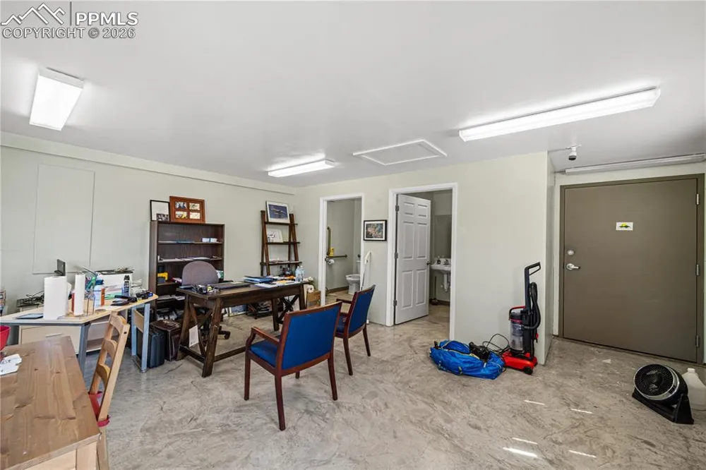 302 Meade Avenue Pueblo, CO 81001